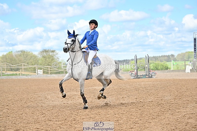 240504A-112510-01193 - Cls 3 Pony Discovery & 90cm Open