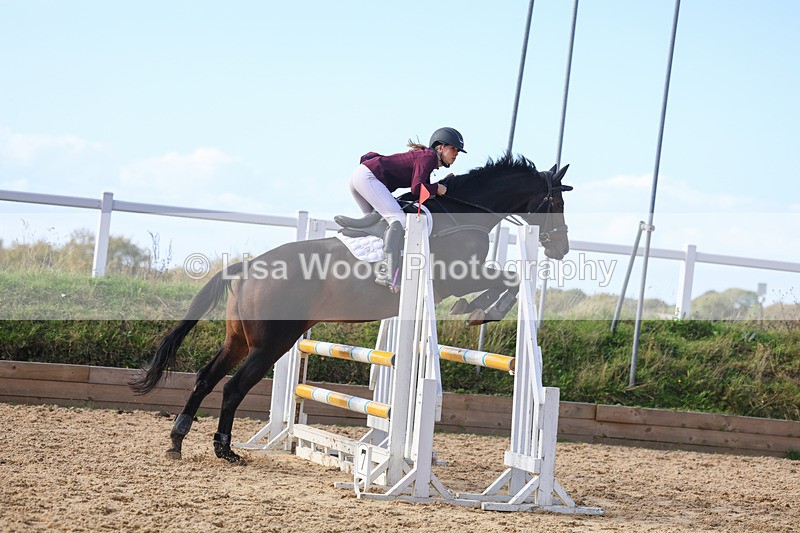 3E7A5388 - Class 10: 90cm open