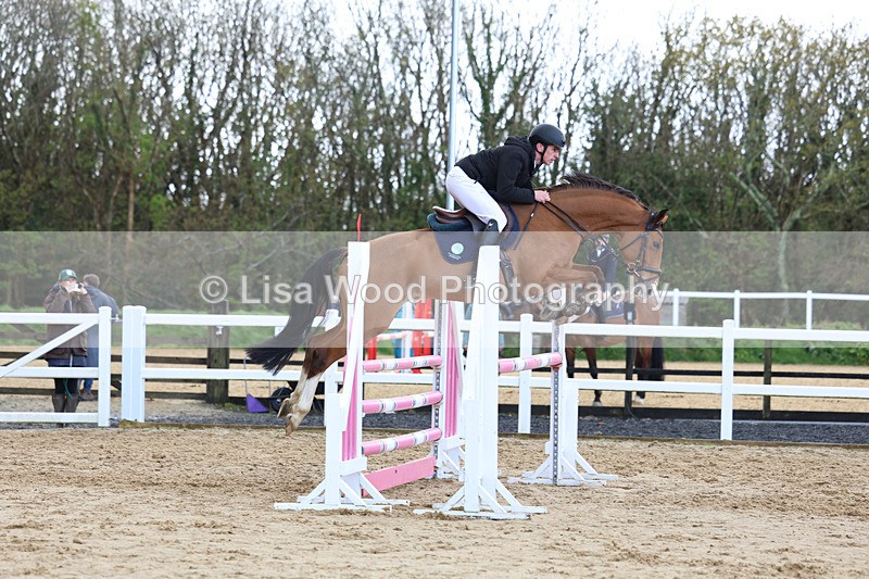 3E7A1476 - Class 6: Senior 1.05m
