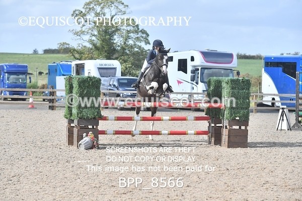 BPP_8566 - CLASS 38 SUN Senior Newcomers/ 1.10m Open