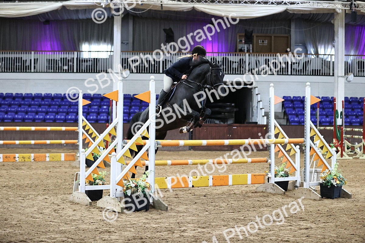SBM_001598 - Class 4 - Senior Newcomers - 1.10m Open