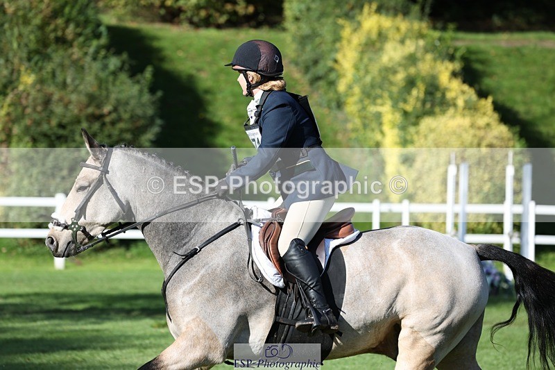 231022-124216-27294 - 471-LISCARROW.SHILOH-Justine.Walker-TrotUp+SJ