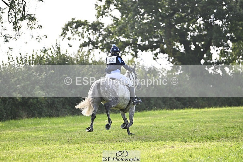 240831A-105051-00461 - 102-Kate.Darby-CLOROGUE.FLIGHT