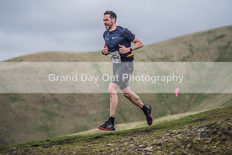 Arant Haw Seniors-425 - Kendal Winter League Arant Haw (Senior Race) Sunday 14th April 2024