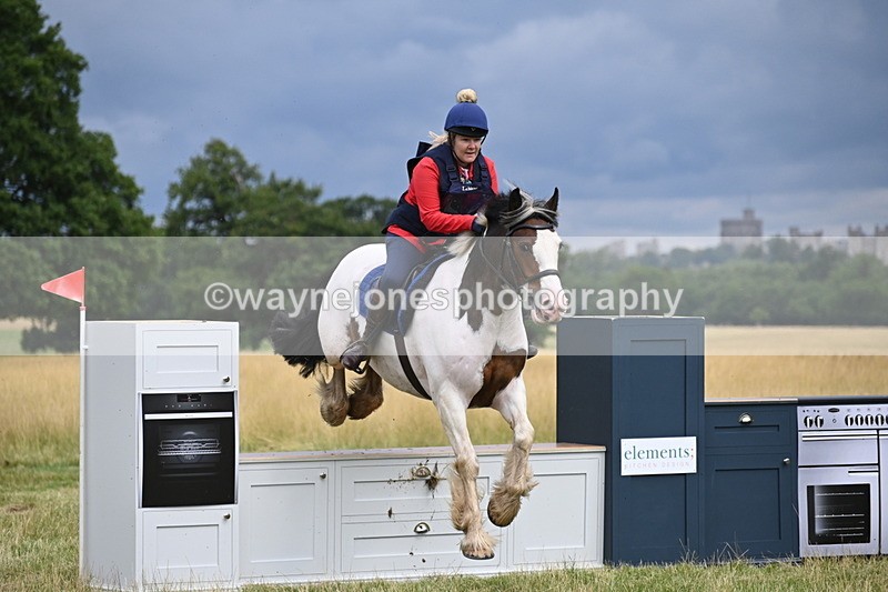 WJ6_2812 - Time at Jump 11:06 to 11:40