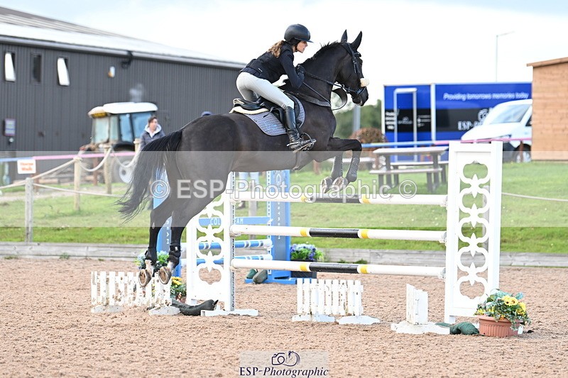 240912A-154755-02370 - Cls 6 National 1.40m Open