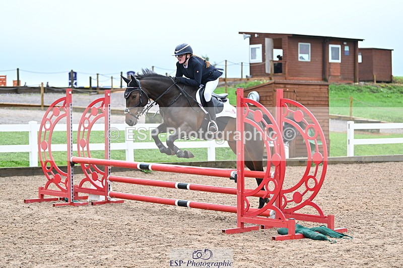 240908A-105844-03189 - Cls 18 A&B Pony Brit Nov & 80 Opern