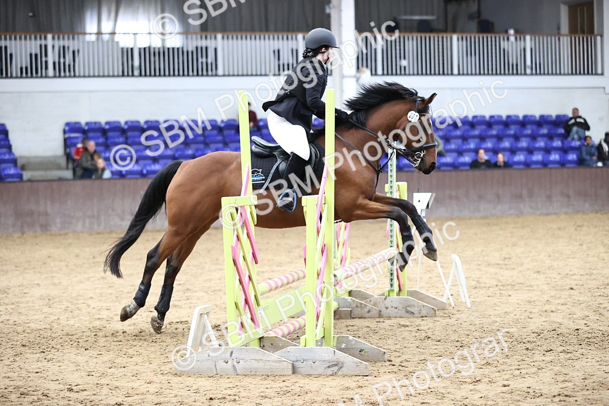 SBM_001677 - Class 5 - Henlow Veterinary Hospital 70cm