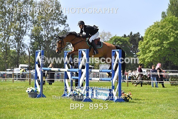 BPP_8953 - CLASS 3 The RHS Andrew Hamilton Coach Novice Qualifier (1.20m)