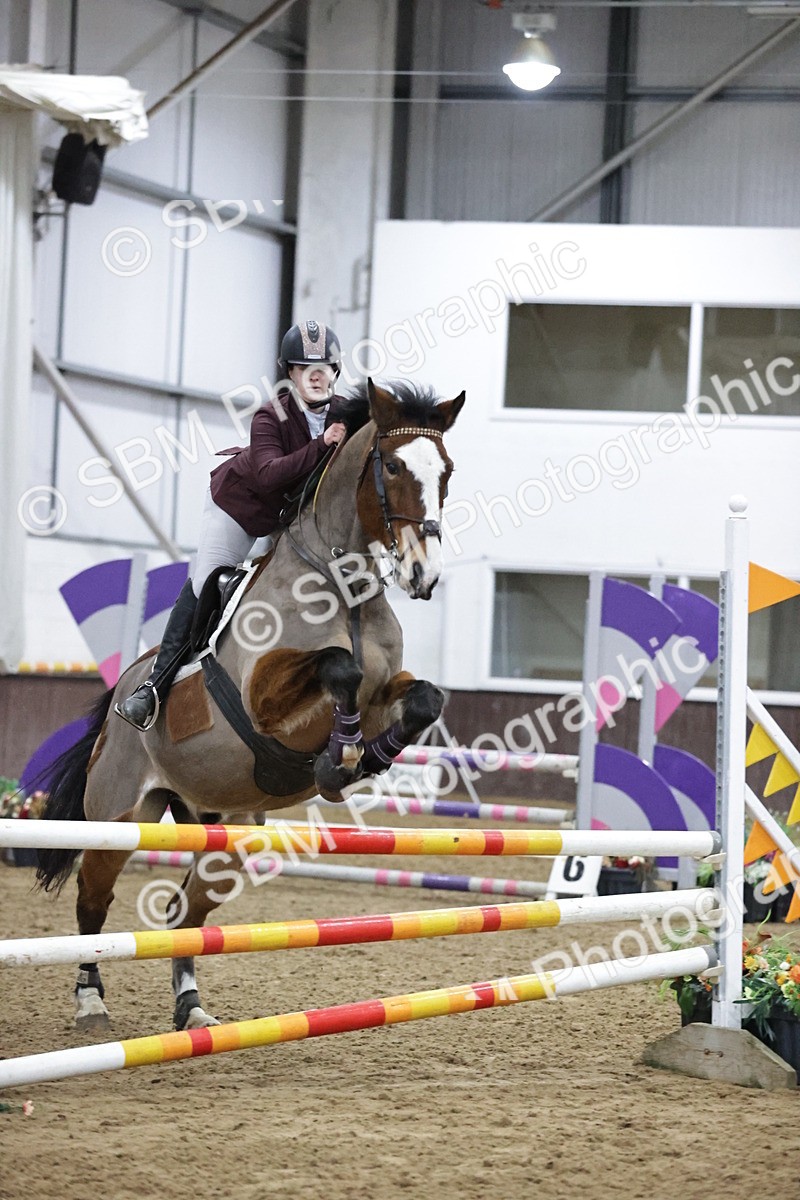 SBM_1569 - Class 7 - Equissage Pulse Senior BritiNovice/ 90cm Open