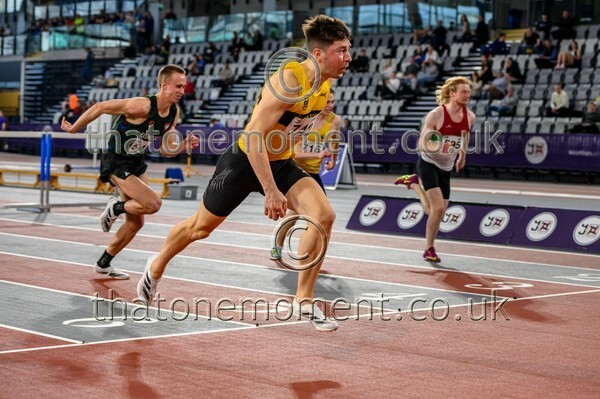 SeniorInd25-918197 - Track Male Set One