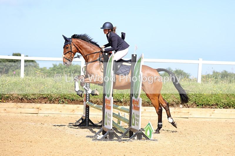 3E7A2537 - Class 2: 70cm Juniors and Seniors