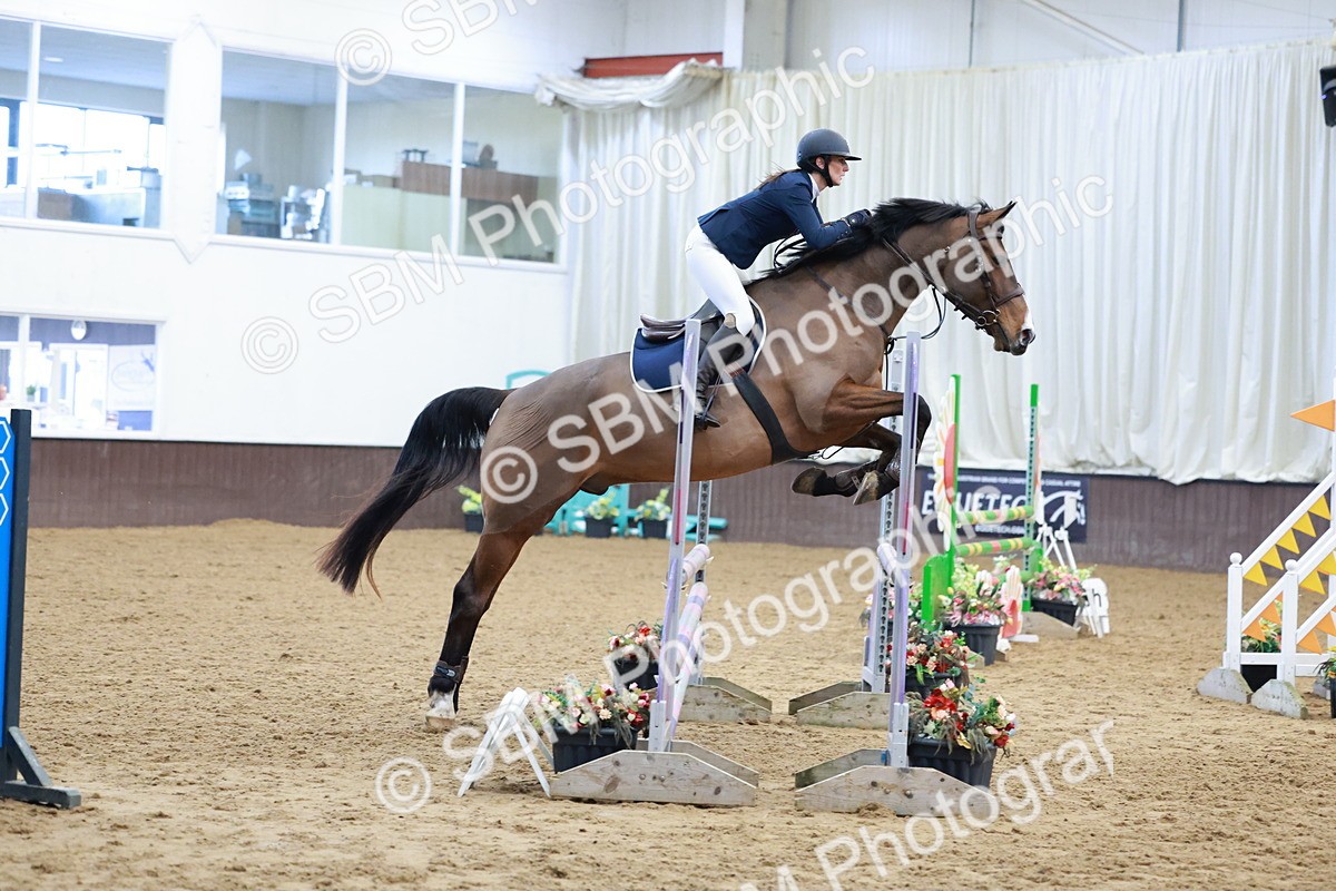 SBM_003240 - Class 10 - Nupafeed Supplements Senior Discovery/ 1m Open