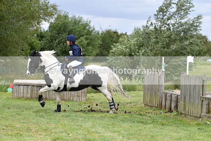 WJ5_3872 - Class 6 80cm