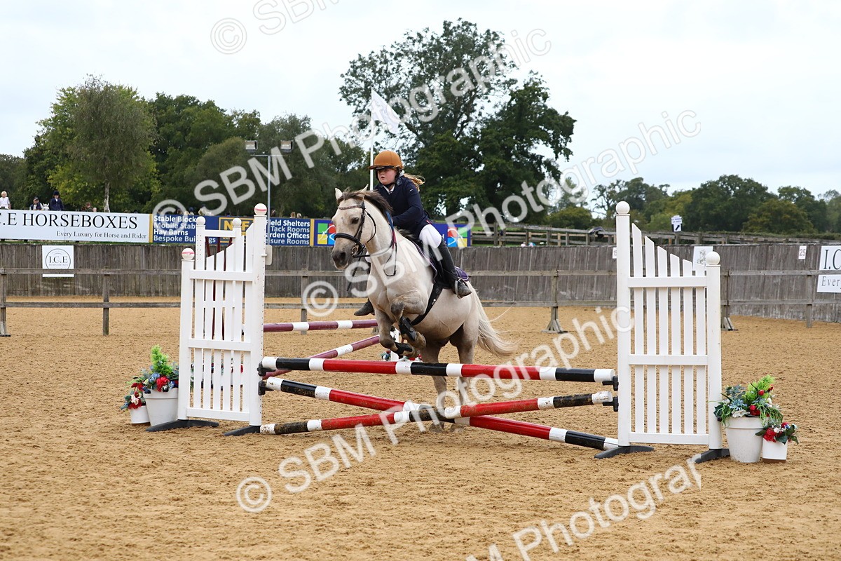SBM_64029 - J65 - Junior pony 70cm Championship
