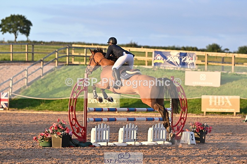 240628A-205810-02094 - Cls 8 Children on Horses 1.05m