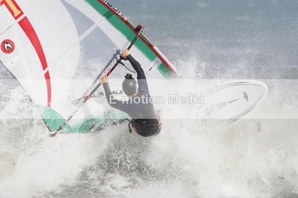 WS 190808-146 - Windsurfing