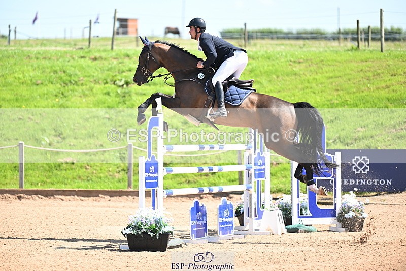 240718A-113104-04794 - Cls 1, 3 Star Small Tour 1.35m