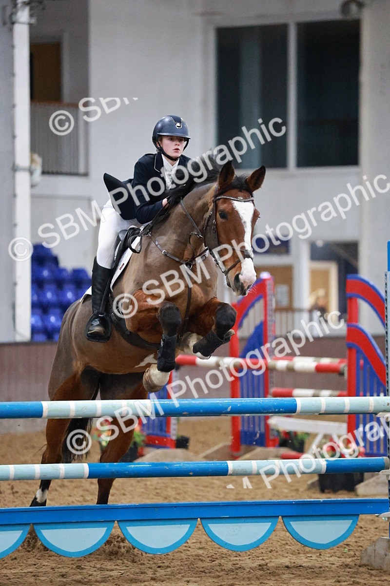 SBM_004443 - Class 17 - Senior Newcomers - 1.10m