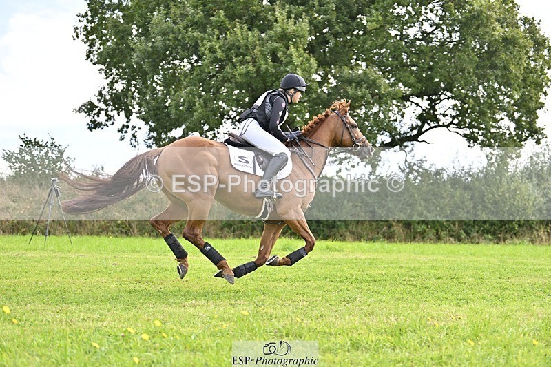 240831A-124926-02384 - 018-Tabitha.Trevelyan-Johnson-DUEL.IN.THE.SUN