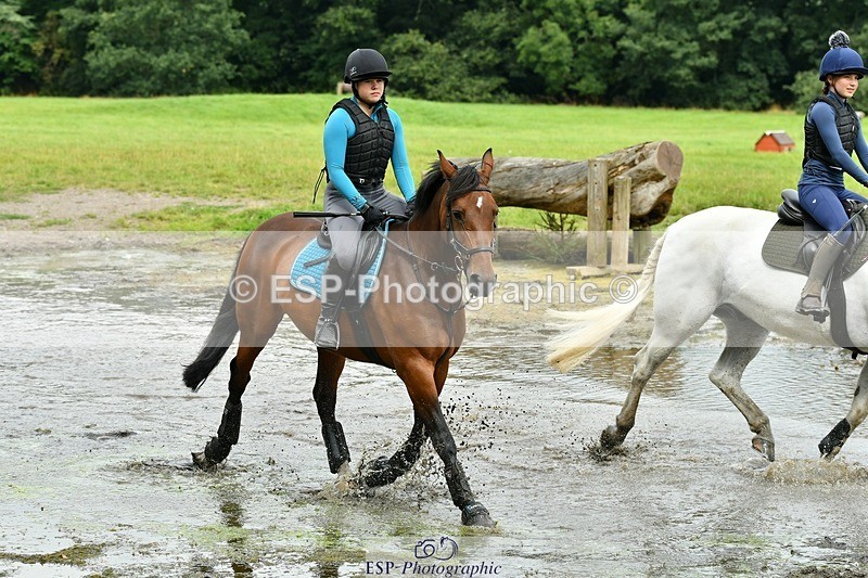 230817-150406-01413 - Theo's 2nd Group - XC