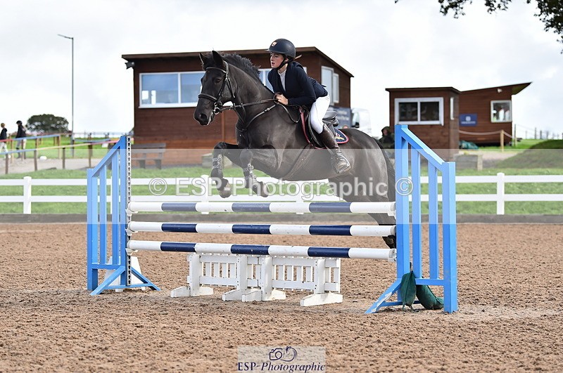 231029A-113222-03064 - Pony Newcomers & 1m Open