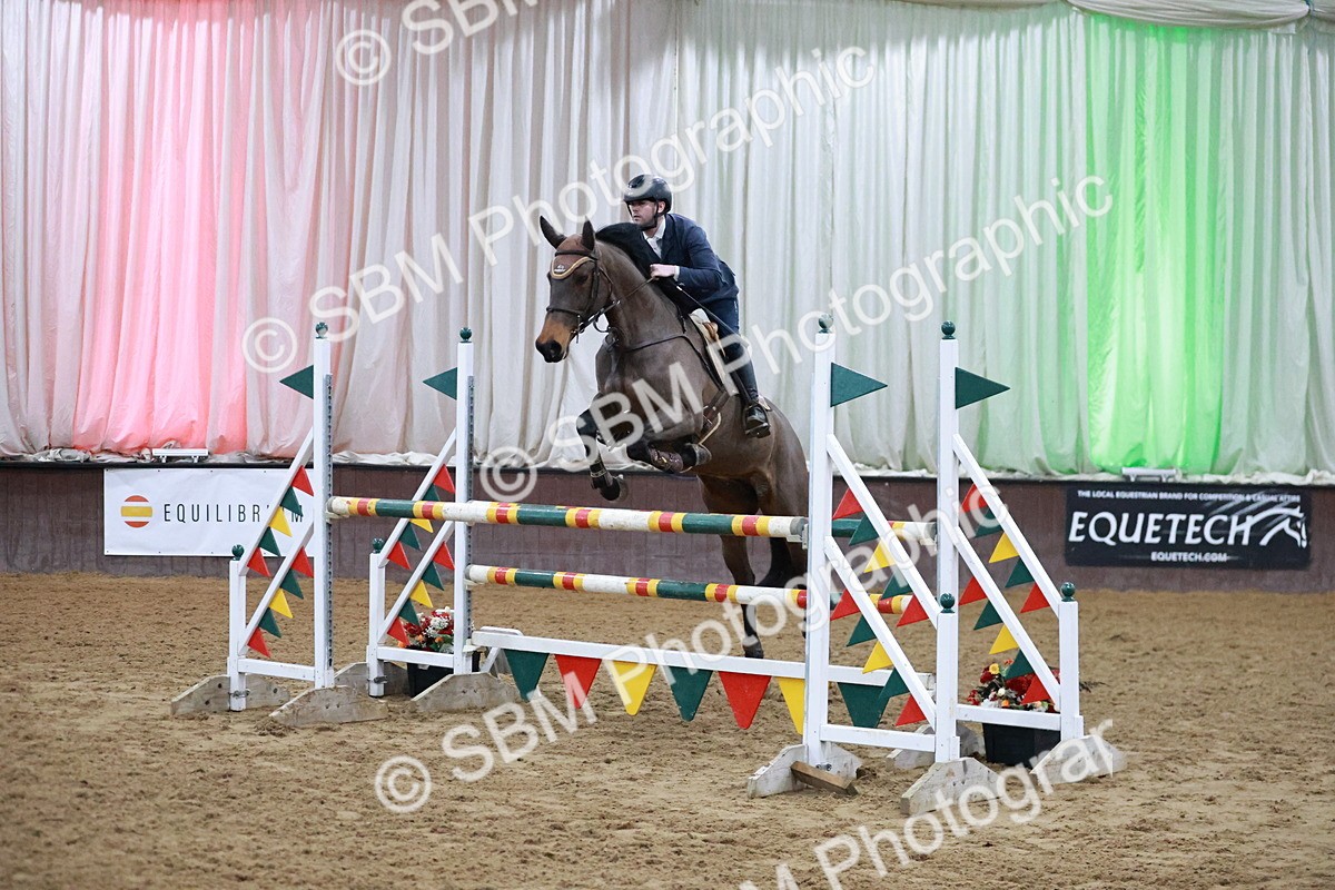 SBM_001400 - Class 5 - Senior Foxhunter 1.20m