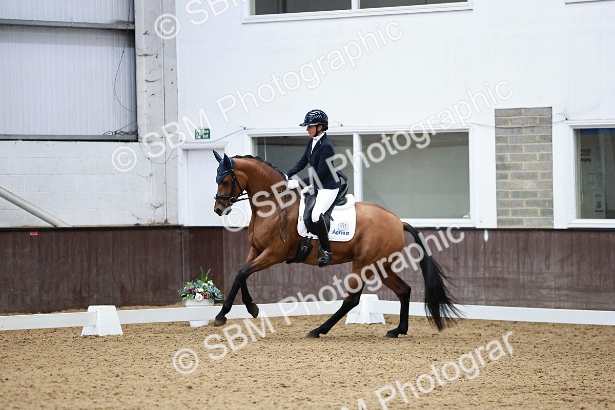 SBM_006191 - Class 11 - Elementary 6 Gold - 13.00-14.04