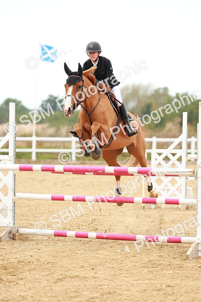 SBM_001621 - Class 4 - Senior Newcomers - 1.10m