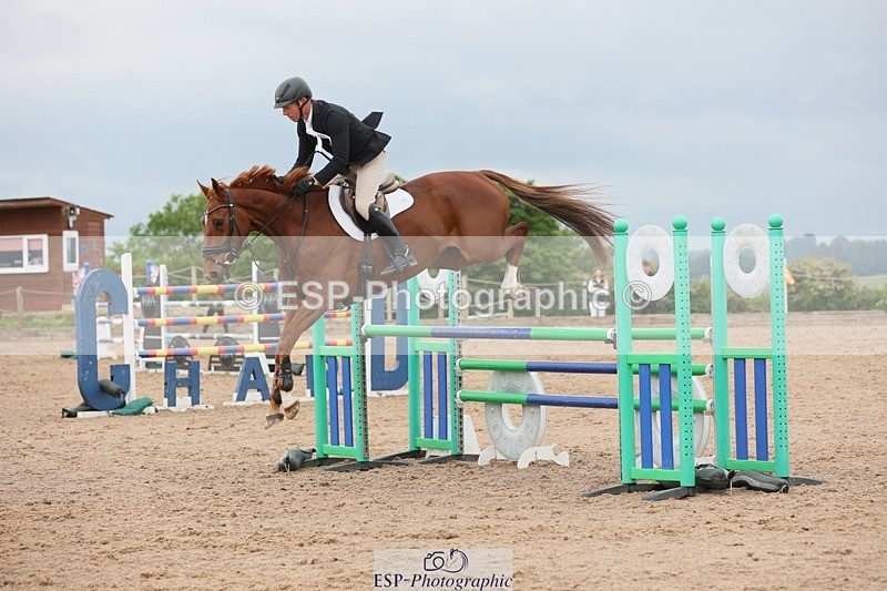 250524-101317-04105 - Cls 13  A&B 1.05m & 1.10m open