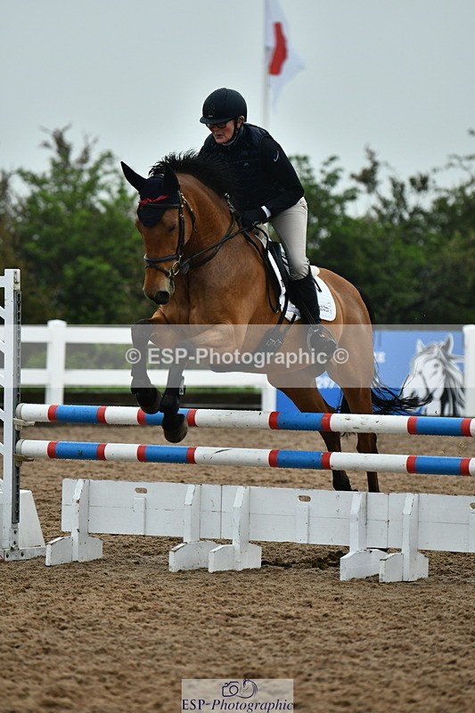 230505A-093739-03074 - Cls 13 British Novice