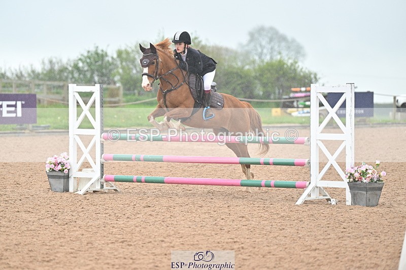 240505A-110732-04755 - Cls 3  Pony Discovery & 90cm Open