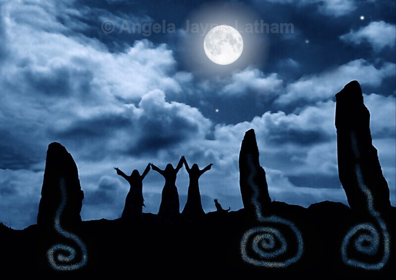 Moondancing - Mystery & Moonlight