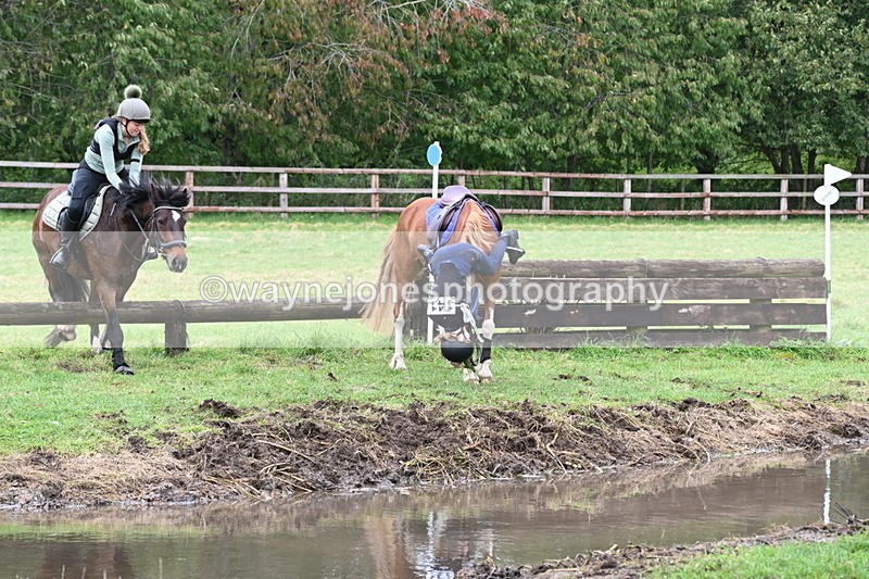 WJ6_5868 - Time at Photographer 12:31 to 12:40