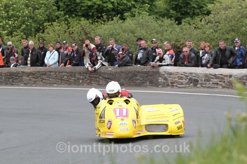  - Sidecar Race 1