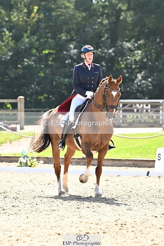 240811-145435-06462 - 121-Debbie.Cole-Dancer.III