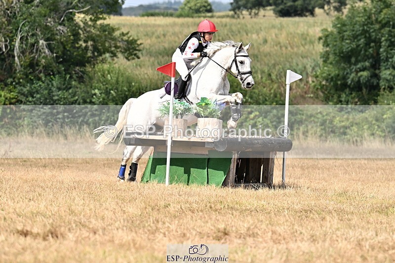 250824A-141227-37718 - 2162-Lydia.Jackson-Castlecoote.Storm