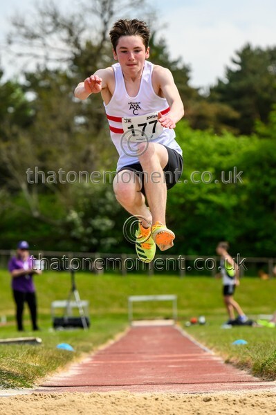 East25Sun-912055 - Field Male