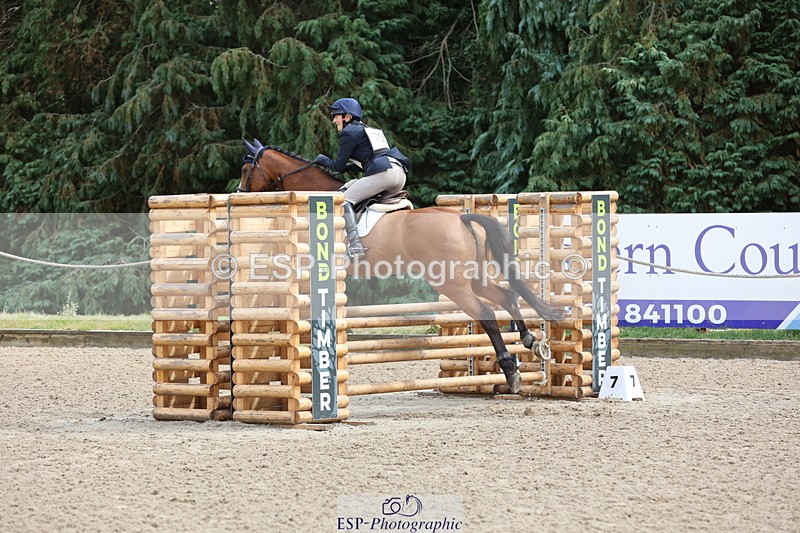 250803A-153326-15817 - Q-755-Alicia.Balfour-BEECHFORT.GEM