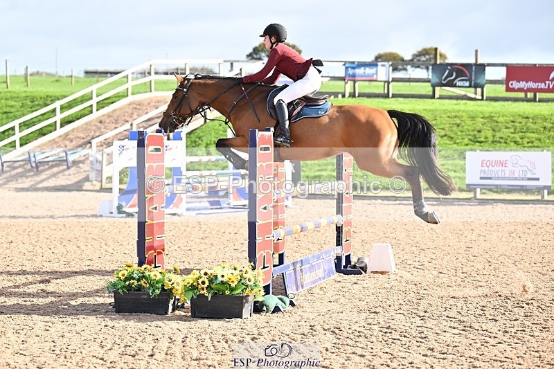 251005-102854-02774 - Cls 15 Foxhunter and 1.20m