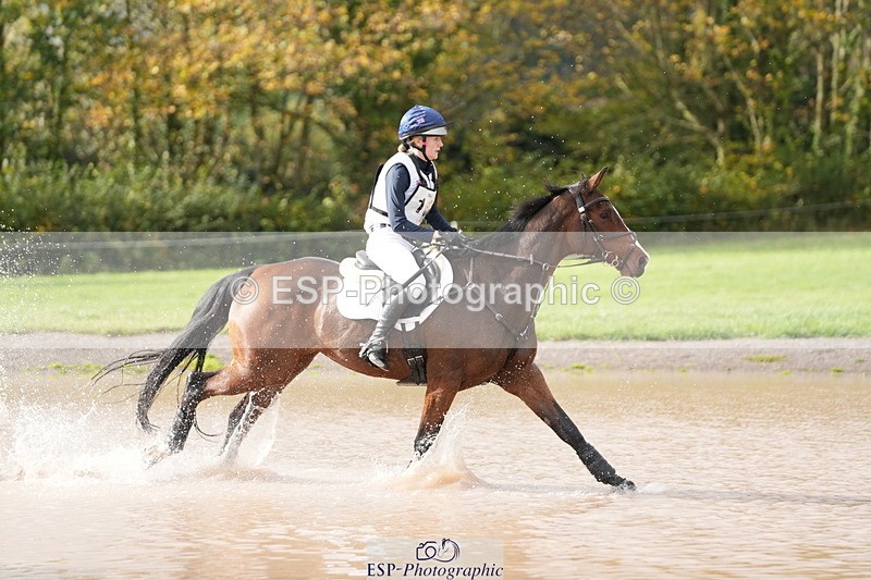 251024A-133719-11177 - B-169-Jessica.McCaldin