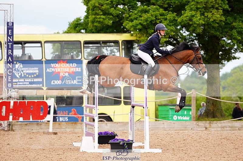 240524A-094456-02583 - Cls 13 Snr 1.05m and 1.10m