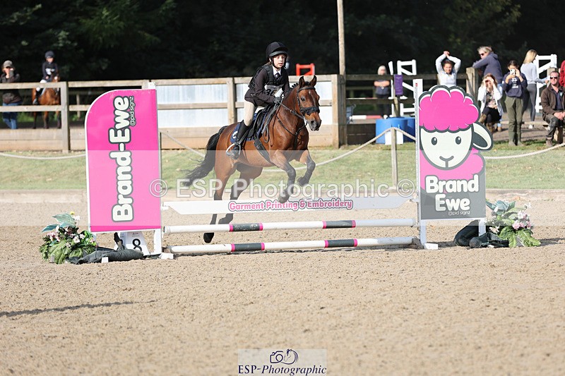 240823X-091344-14453 - 60cm R1 8.30 to 10.00