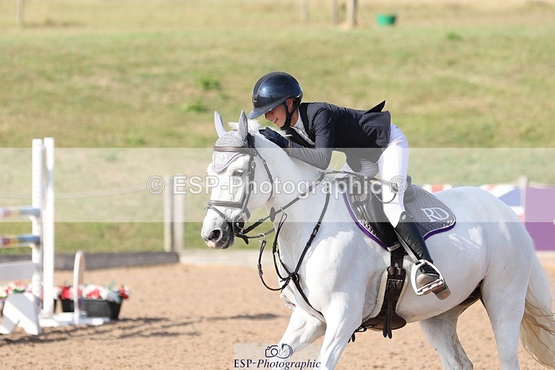 250629-180005-13786 - Cls 30 138cm HOYS Qualifier
