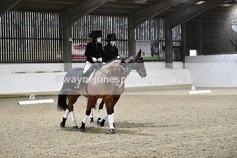 WJ5_9617 - Time 13:04 to 13:41 Fancy Dress DTM