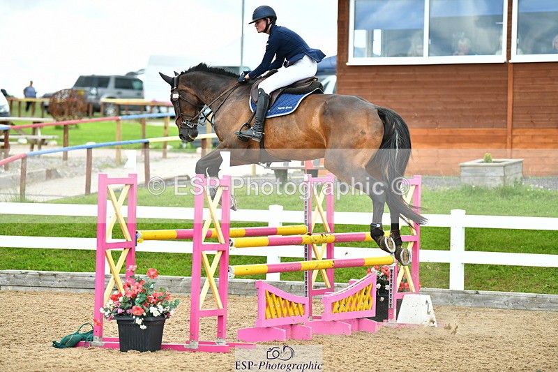 230721A-130047-06411 - Cls 14, 1 Star Bronze 1.10m