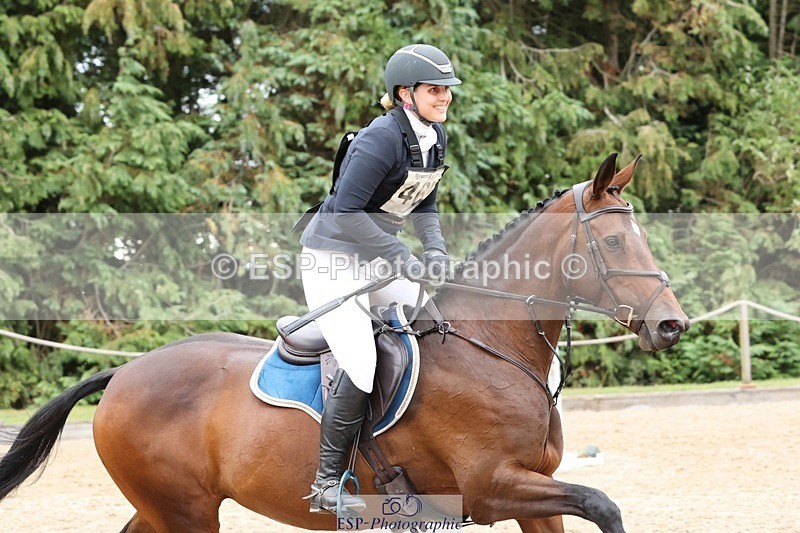 250803A-104449-10510 - K-465-Lorna.Jardine-GRAFENMAES.TALL.ORDER