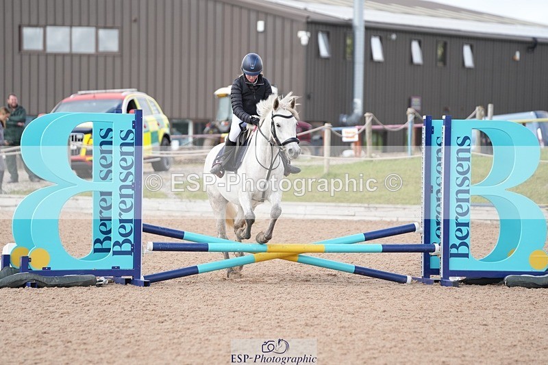 250902-150927-00024 - Clear Round