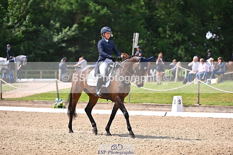 250523A-115042-06677 - C-275-Kat.Raybould-ROYAL.CATCH