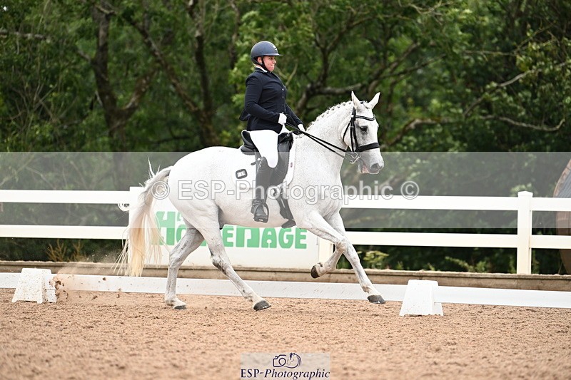 240815A-140231-01922 - 139-Chloe.Makepeace-Beechfield.Diamond